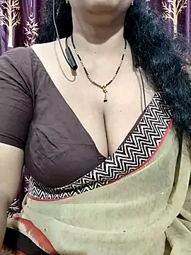 bhuvana555 online show from 03/06/25, 05:43