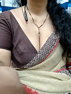 bhuvana555 online show from 03/19/25, 07:07