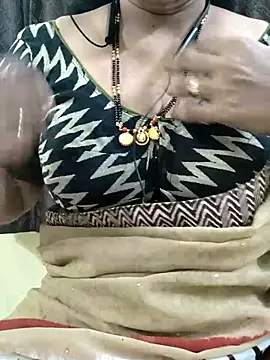 bhuvana555 online show from 10/11/25, 05:22