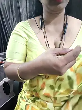 bhuvana555 online show from 02/13/26, 05:42