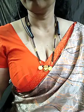 bhuvana555 online show from 04/10/26, 04:44