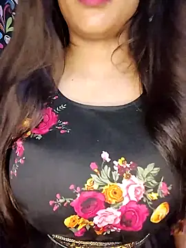 Sreya213 online show from 02/24/26, 06:28