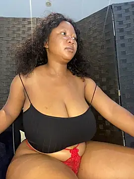 Snapshot of MayaPassion chatting on 02/09/25, 06:01 MayaPassion online show from 02/09/25, 06:01