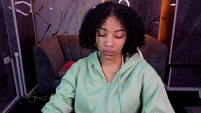 Violeth b online show from 01/17/26, 01:05