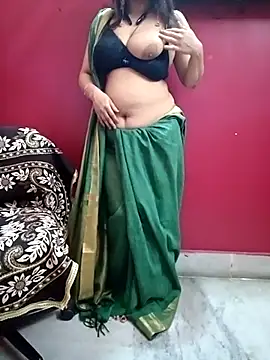 Snapshot of payal9038 chatting on 02/22/25, 12:19 payal9038 online show from 02/22/25, 12:19