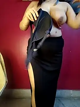 Snapshot of payal9038 chatting on 12/03/25, 03:47 payal9038 online show from 12/03/25, 03:47