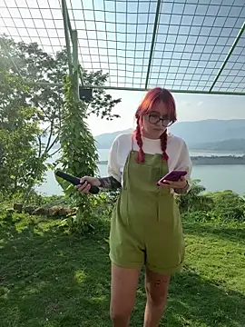 sofia218 online show from 03/10/25, 09:18