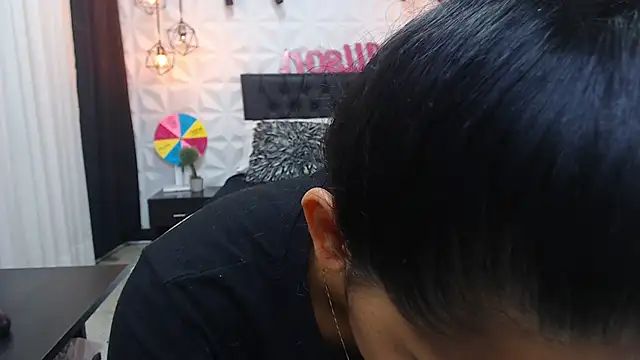 Snapshot of Alison_Wiley chatting on 01/16/25, 12:09 Alison Wiley online show from 01/16/25, 12:09