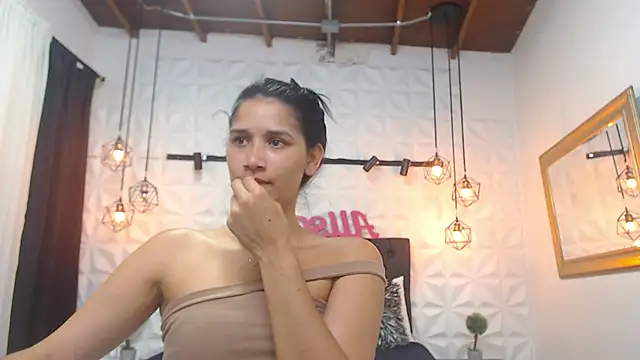 Snapshot of Alison_Wiley chatting on 02/01/25, 11:54 Alison Wiley online show from 02/01/25, 11:54