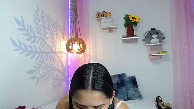 Snapshot of Alison_Wiley chatting on 10/09/25, 06:00 Alison Wiley online show from 10/09/25, 06:00