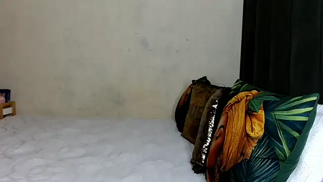 quenliyasa online show from 02/14/26, 09:11