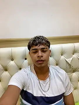 dafnezahiraa  online show from 12/27/24, 12:29