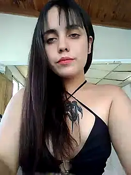 Snapshot of lucylovles chatting on 12/23/24, 12:08 lucylovles online show from 12/23/24, 12:08