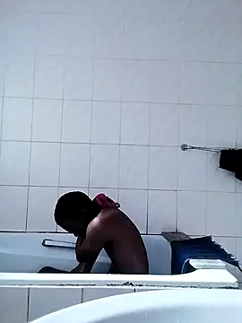 Snapshot of Izifebe chatting on 07/12/26, 11:56 Izifebe online show from 07/12/26, 11:56