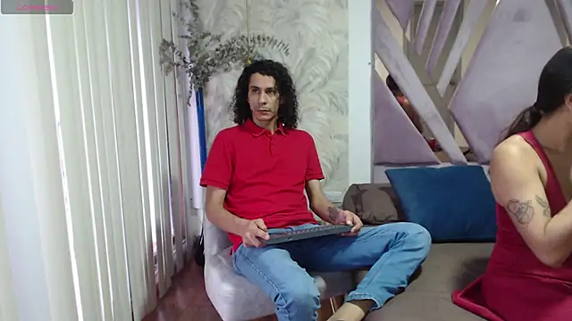 Snapshot of jackstanford chatting on 02/01/25, 01:41 jackstanford online show from 02/01/25, 01:41