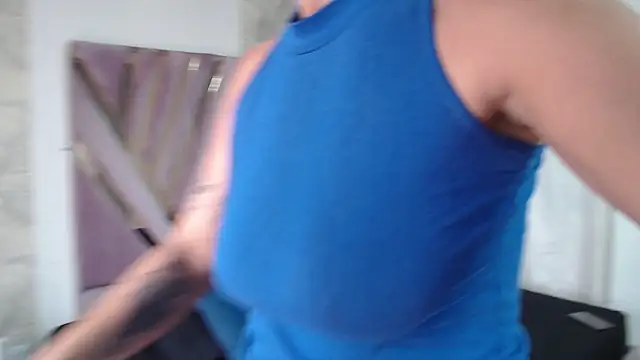 Snapshot of jackstanford chatting on 02/07/25, 05:29 jackstanford online show from 02/07/25, 05:29