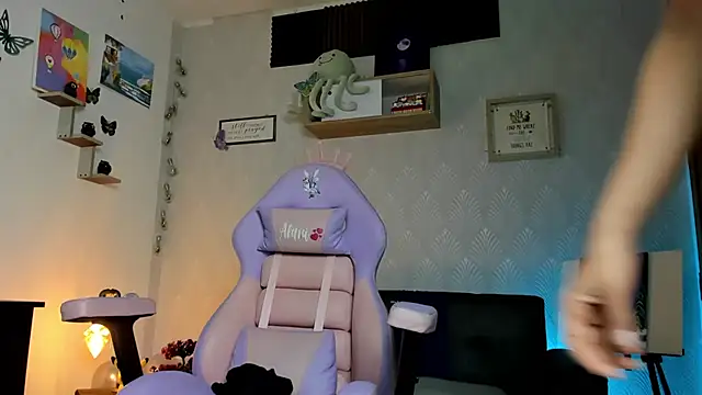 Alaia Love77 online show from 02/07/26, 09:51