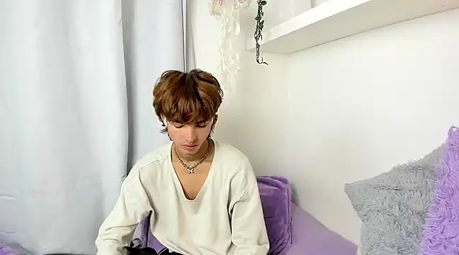 santy-kitty online show from 01/19/25, 03:08