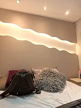 Alisson am online show from 10/27/25, 11:36