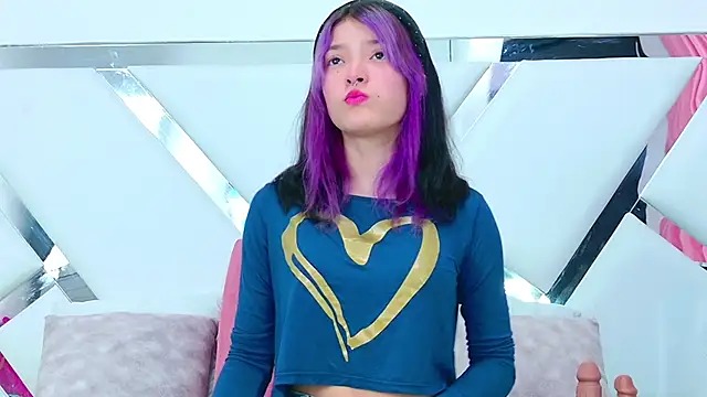 AlliciaKim online show from 01/26/25, 07:09