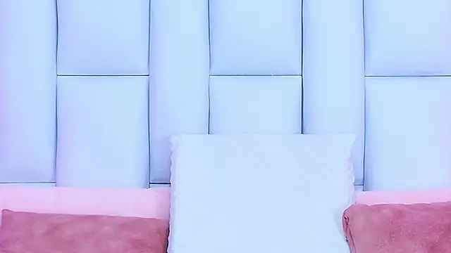 AlliciaKim online show from 03/02/25, 07:12