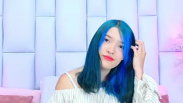 AlliciaKim online show from 03/17/25, 07:15