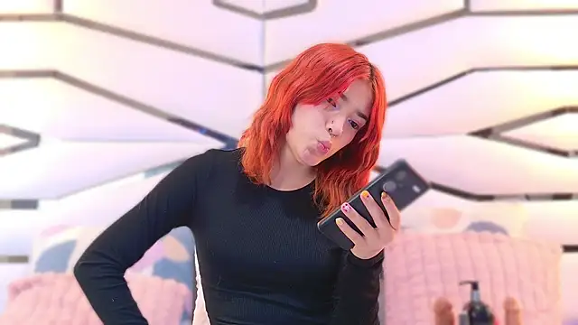 AlliciaKim online show from 01/08/26, 07:16