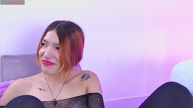 AlliciaKim online show from 07/03/26, 12:11