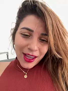 perlita05 online show from 09/12/25, 07:47