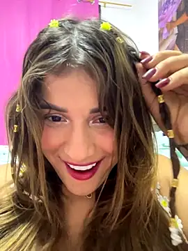 perlita05 online show from 10/01/25, 04:18