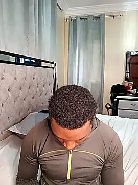 Elchicomiel online show from 01/19/25, 04:25