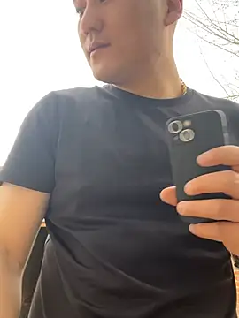 ShaoZian 1 online show from 04/19/26, 06:46