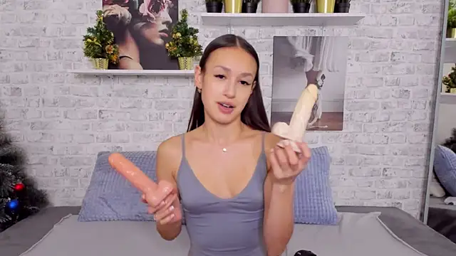 ChloeTeles  online show from 12/28/24, 06:28