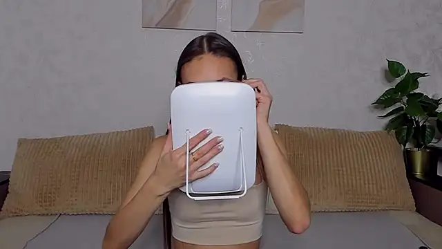 ChloeTeles  online show from 01/18/25, 04:15