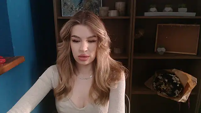 Snapshot of Your_Jessy chatting on 01/18/25, 01:40 Your Jessy online show from 01/18/25, 01:40