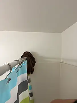 elamante03 online show from 02/26/25, 10:09