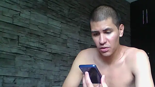 Sexylatin64 online show from 06/17/26, 03:57