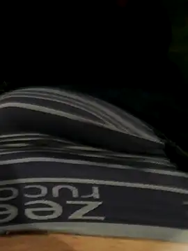Snapshot of lm279 chatting on 06/11/26, 02:48 lm279 online show from 06/11/26, 02:48