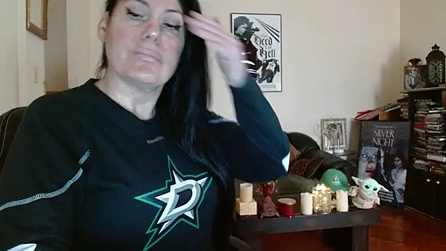 mandaloriangirls online show from 04/18/26, 04:11