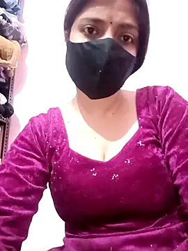 Snapshot of Mahi_Baby25 chatting on 02/11/26, 04:45 Mahi Baby25 online show from 02/11/26, 04:45