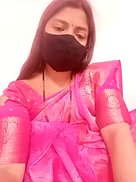 Snapshot of Mahi_Baby25 chatting on 02/15/26, 07:38 Mahi Baby25 online show from 02/15/26, 07:38