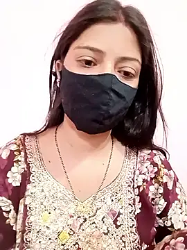 Snapshot of Mahi_Baby25 chatting on 05/18/26, 05:02 Mahi Baby25 online show from 05/18/26, 05:02