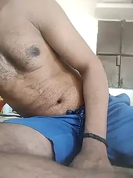 Snapshot of pura43 chatting on 02/11/25, 08:26 pura43 online show from 02/11/25, 08:26