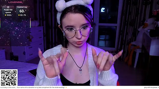 Snapshot of Nora_Failure chatting on 02/16/26, 12:34 Nora Failure online show from 02/16/26, 12:34