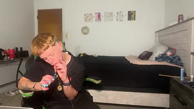 twentywithafelonyy online show from 11/07/25, 07:52