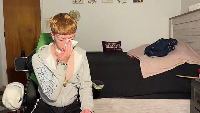 twentywithafelonyy online show from 11/12/25, 04:18