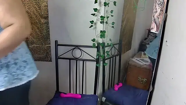 GoddessLorenaTheeSiren online show from 10/07/25, 08:55