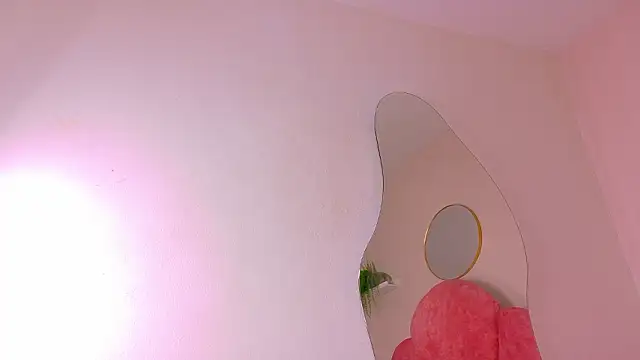 ParisFox  online show from 02/02/26, 09:13