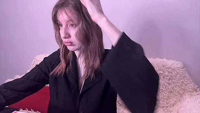 moundliicht1 online show from 02/07/26, 06:55