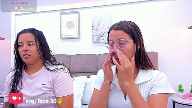 Dilan y Mia online show from 03/15/25, 12:34